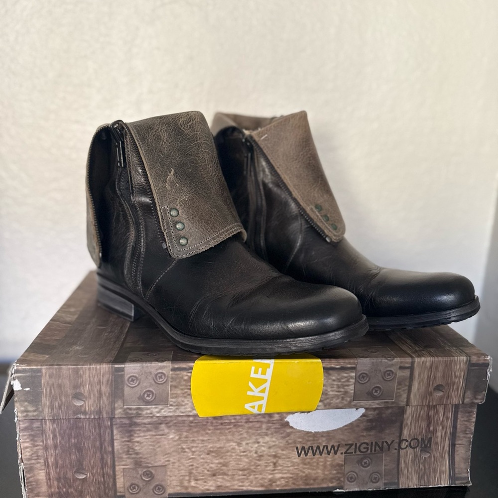 Men's Leather Boots